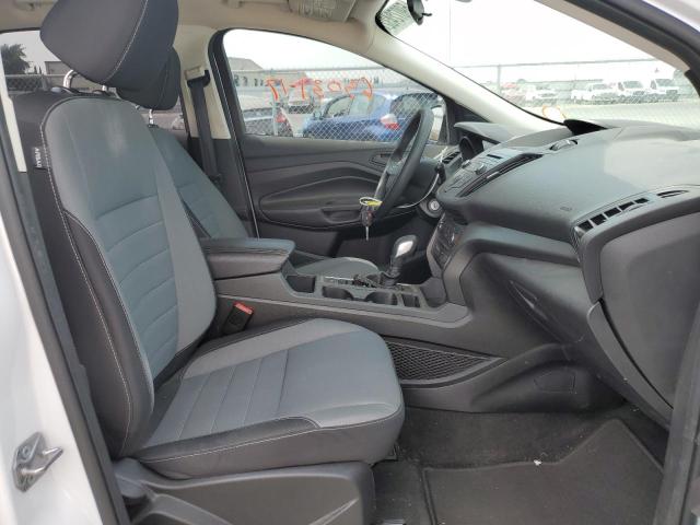 Photo 5 from auction – 2017 FORD ESCAPE S with VIN 1FMCU0F76HUE24238