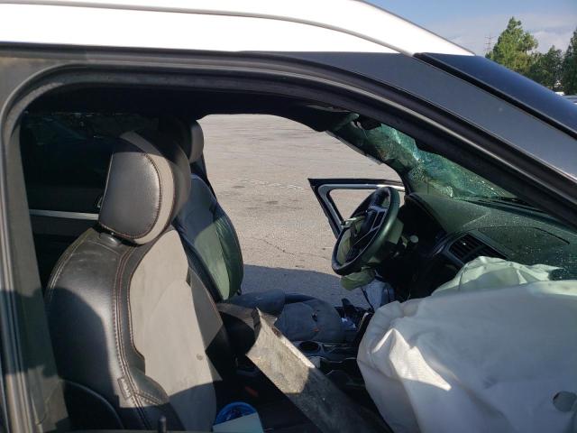 Photo 5 from auction – 2017 FORD EXPLORER X with VIN 1FM5K7D82HGE24562