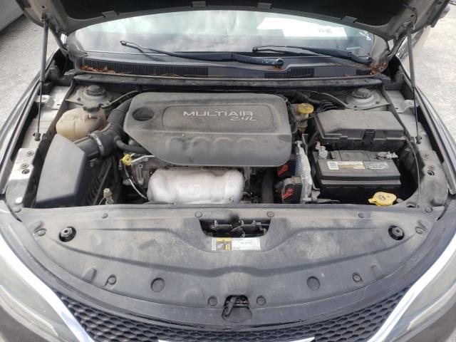 Photo 7 from auction – 2015 CHRYSLER 200 LIMITE with VIN 1C3CCCAB3FN612585
