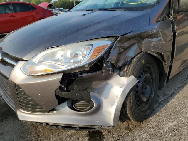 Photo 9 from auction – 2013 FORD FOCUS S with VIN 1FADP3E26DL355953