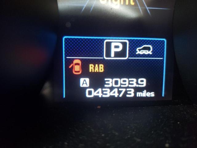 Photo 8 from auction – 2018 SUBARU OUTBACK TO with VIN 4S4BSETC1J3250123