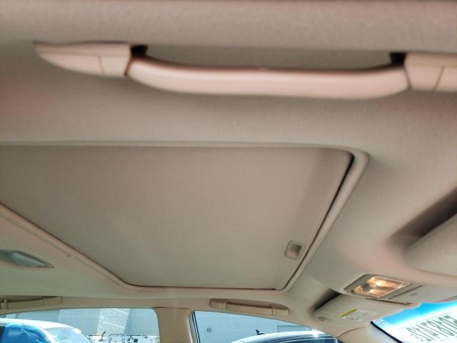 Photo 9 from auction – 2001 TOYOTA AVALON XL with VIN 4T1BF28B11U138869