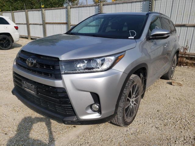 Photo 2 from auction – 2017 TOYOTA HIGHLANDER with VIN 5TDKZRFH1HS188892