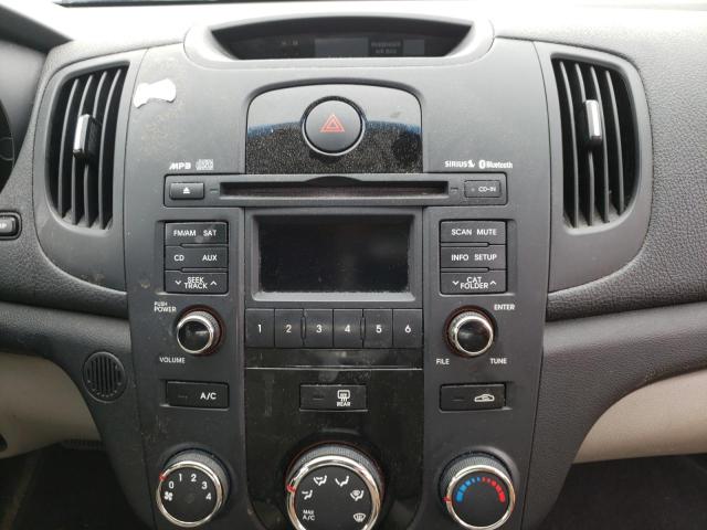 Photo 9 from auction – 2010 KIA FORTE EX with VIN KNAFU4A2XA5267606