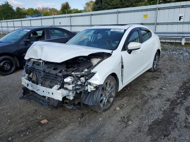 Photo 2 from auction – 2018 MAZDA 3 TOURING with VIN 3MZBN1V35JM171566