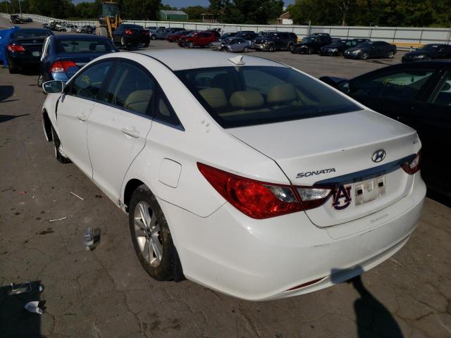 Photo 3 from auction – 2013 HYUNDAI SONATA GLS with VIN 5NPEB4AC2DH801781