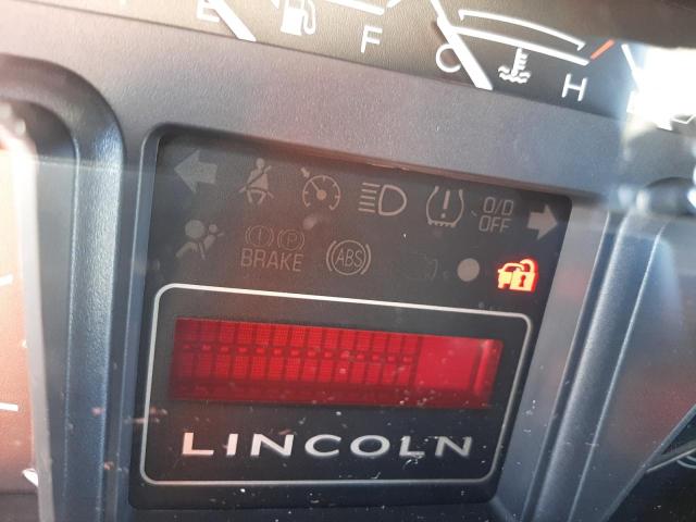 Photo 8 from auction – 2007 LINCOLN NAVIGATOR with VIN 5LMFU28587LJ06868
