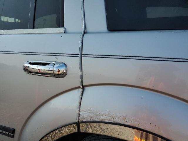 Photo 9 from auction – 2004 DODGE DURANGO SL with VIN 1D4HB48D34F130601