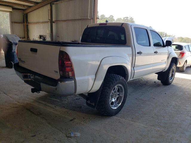 Photo 4 from auction – 2012 TOYOTA TACOMA DOU with VIN 5TFLU4EN6CX027860