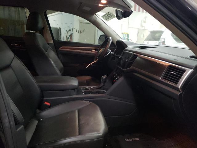 Photo 5 from auction – 2018 VOLKSWAGEN ATLAS SE with VIN 1V2LR2CA5JC579956