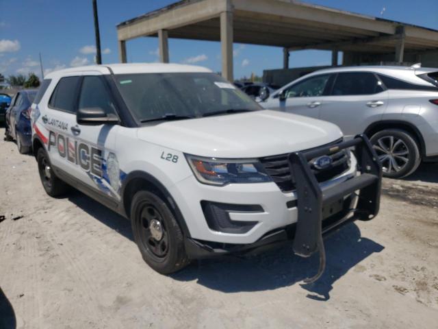 FORD EXPLORER P 2018 with VIN 1FM5K8AR1JGA83311 - Photo from auction
