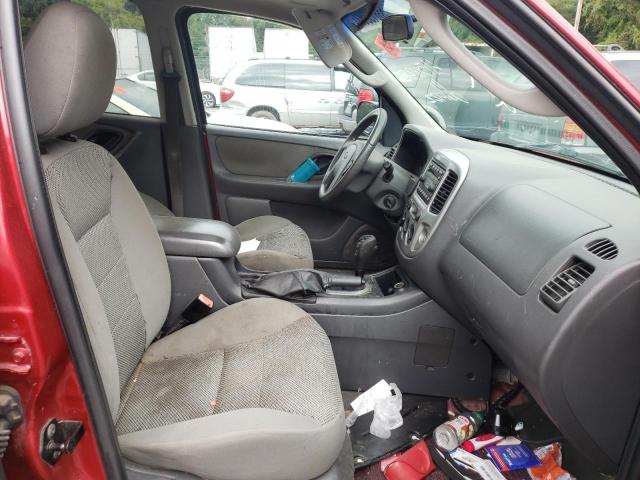 Photo 5 from auction – 2005 FORD ESCAPE XLT with VIN 1FMYU93175KA42205