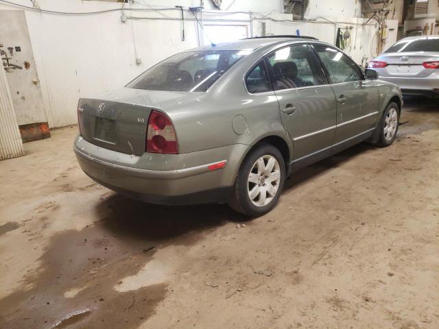 Photo 4 from auction – 2002 VOLKSWAGEN PASSAT GLX with VIN WVWRH63B72P073179