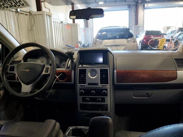 Photo 9 from auction – 2008 CHRYSLER TOWN & COU with VIN 2A8HR54P48R828690