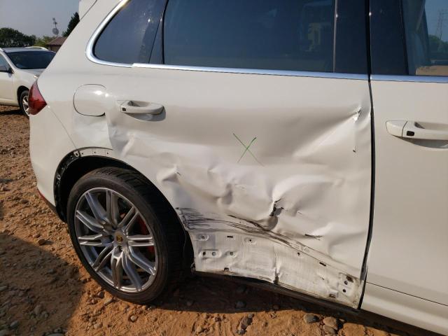 Photo 9 from auction – 2011 PORSCHE CAYENNE TU with VIN WP1AC2A23BLA85276