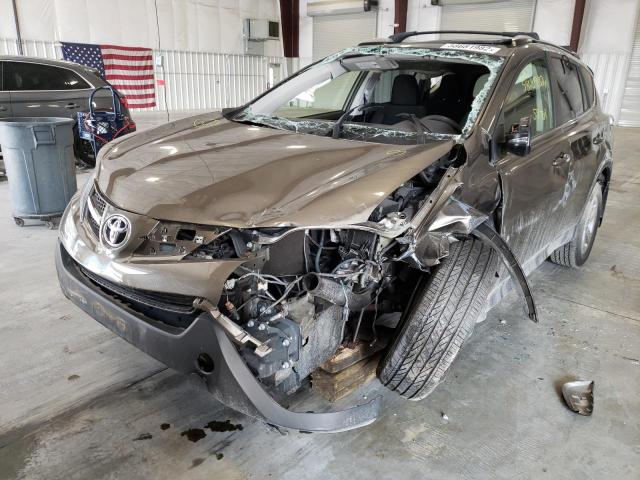 Photo 2 from auction – 2015 TOYOTA RAV4 XLE with VIN JTMRFREV7FD142409