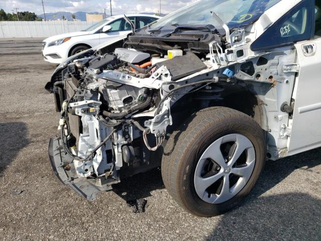 Photo 9 from auction – 2013 TOYOTA PRIUS with VIN JTDKN3DU0D0351120