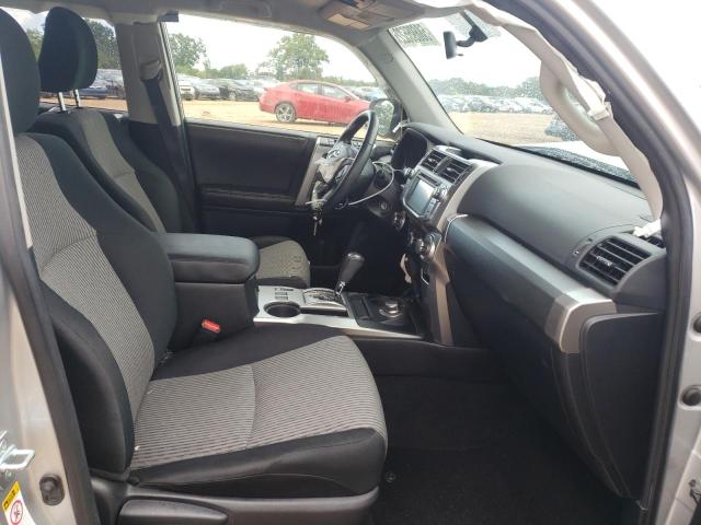 Photo 5 from auction – 2015 TOYOTA 4RUNNER SR with VIN JTEBU5JR7F5267828