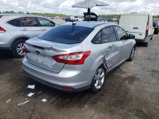 Photo 4 from auction – 2014 FORD FOCUS with VIN 1FADP3F28EL368249