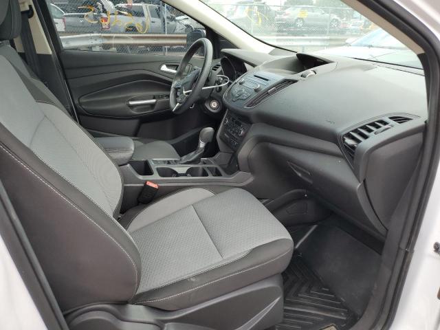 Photo 5 from auction – 2017 FORD ESCAPE SE with VIN 1FMCU9GD7HUD92960