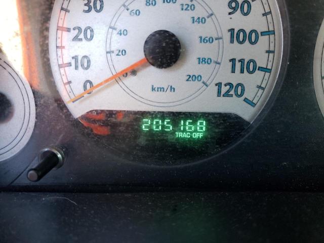 Photo 8 from auction – 2005 CHRYSLER TOWN & COU with VIN 2C4GP54L85R296796