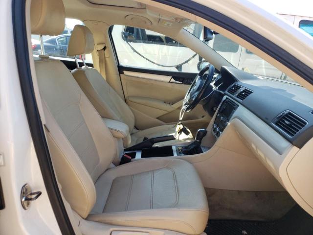 Photo 5 from auction – 2012 VOLKSWAGEN PASSAT SE with VIN 1VWBP7A39CC089427
