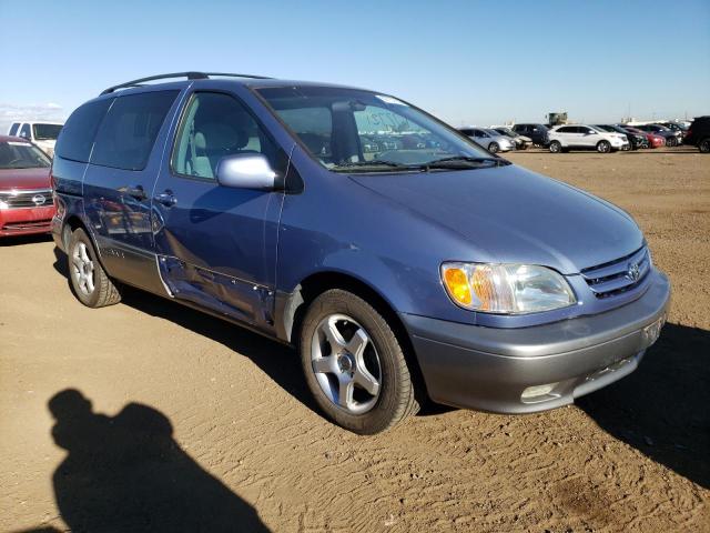 TOYOTA SIENNA LE 2002 with VIN 4T3ZF13C12U450322 - Photo from auction