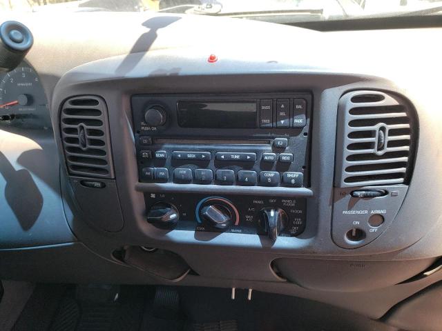 Photo 9 from auction – 2002 FORD F150 with VIN 1FTRX17W52NA68934
