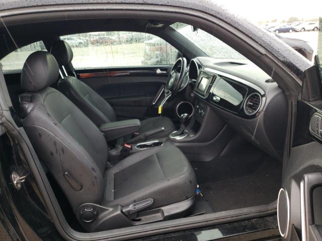 Photo 5 from auction – 2014 VOLKSWAGEN BEETLE with VIN 3VWJP7AT2EM608282