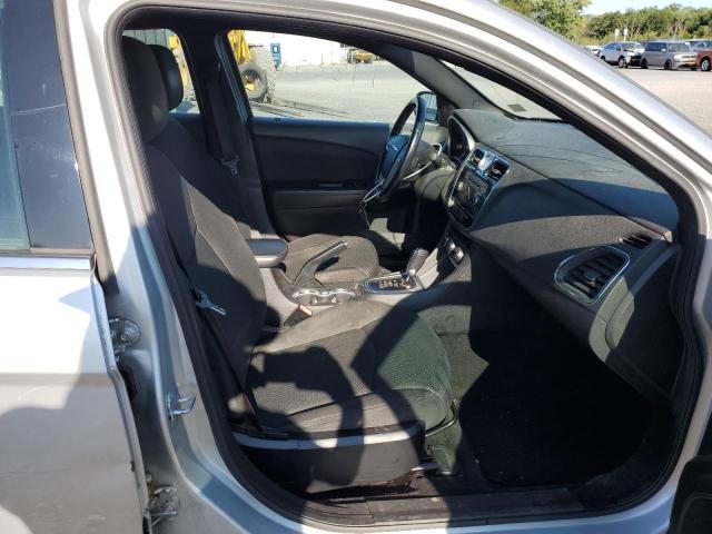 Photo 5 from auction – 2011 CHRYSLER 200 with VIN 1C3BC1FG0BN514189