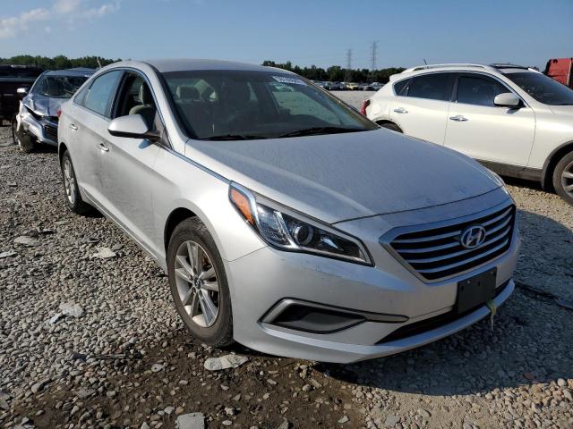 HYUNDAI SONATA SE 2016 with VIN 5NPE24AF2GH375881 - Photo from auction