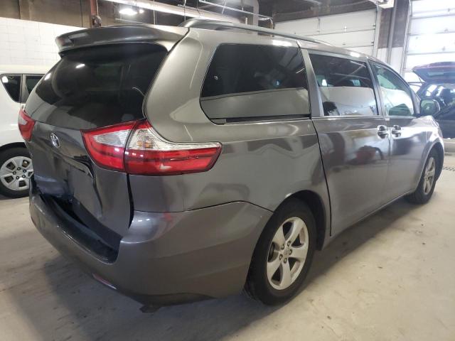 Photo 4 from auction – 2016 TOYOTA SIENNA LE with VIN 5TDKK3DC9GS765837