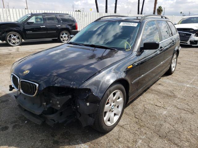 Photo 2 from auction – 2002 BMW 325 IT with VIN WBAEN334X2PC10624