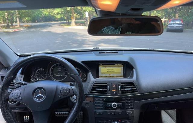 Photo 9 from auction – 2010 MERCEDES-BENZ E 550 with VIN WDDKJ7CBXAF020272