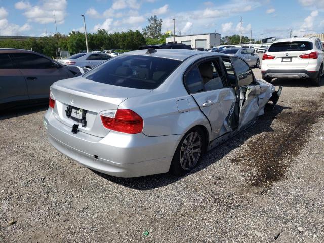 Photo 4 from auction – 2007 BMW 328 I with VIN WBAVA37537NL13754