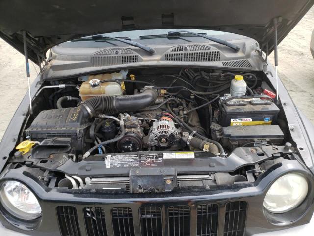 Photo 7 from auction – 2004 JEEP LIBERTY SP with VIN 1J4GL48K24W276003