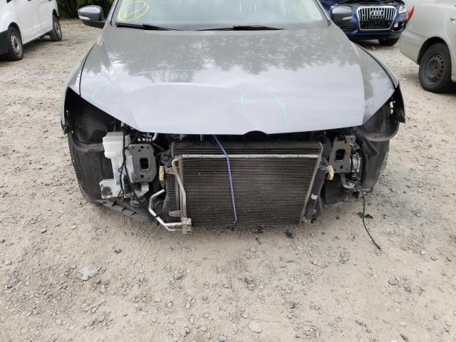 Photo 9 from auction – 2014 VOLKSWAGEN PASSAT SE with VIN 1VWBT7A38EC056773