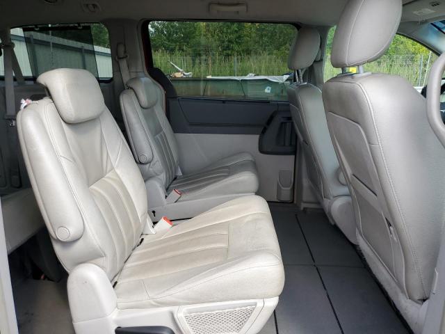 Photo 6 from auction – 2008 CHRYSLER TOWN & COU with VIN 2A8HR54P08R697662