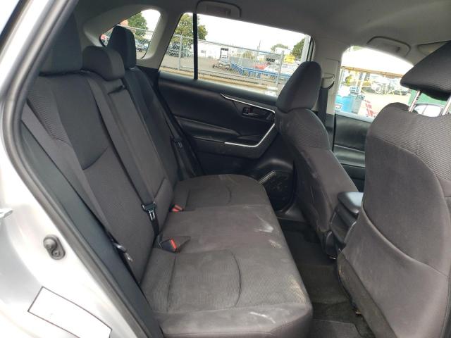 Photo 6 from auction – 2019 TOYOTA RAV4 LE with VIN 2T3F1RFV3KW025519