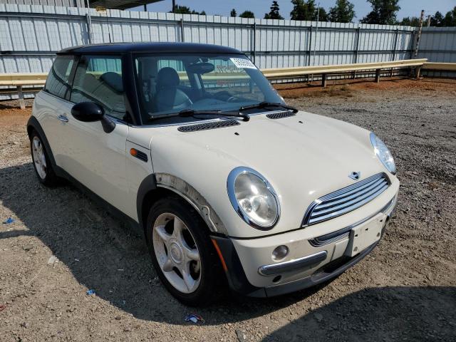MINI COOPER 2003 with VIN WMWRC33403TC40926 - Photo from auction