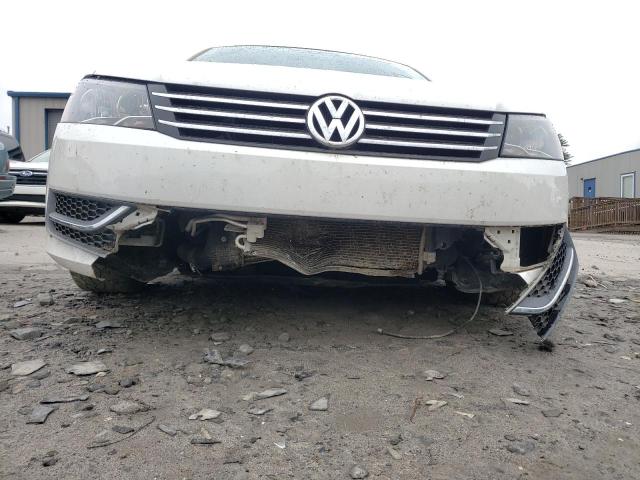 Photo 9 from auction – 2014 VOLKSWAGEN PASSAT S with VIN 1VWAT7A3XEC107590