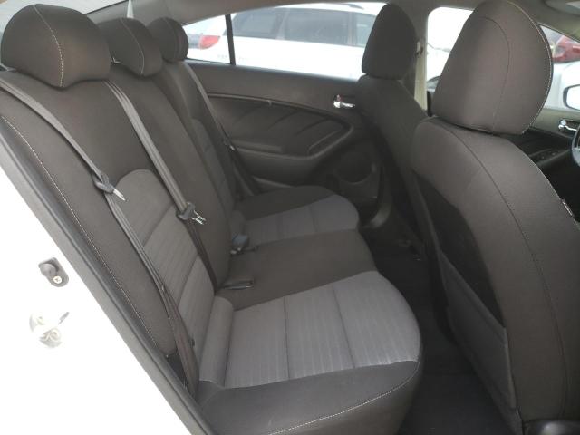 Photo 6 from auction – 2017 KIA FORTE LX with VIN 3KPFL4A79HE130690