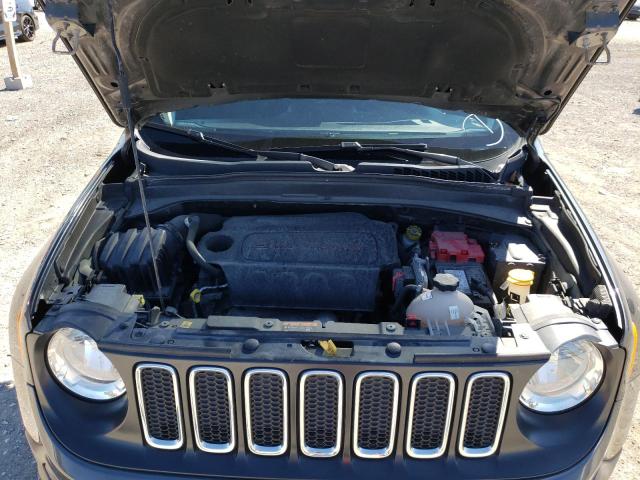 Photo 7 from auction – 2018 JEEP RENEGADE L with VIN ZACCJBBB4JPJ43899