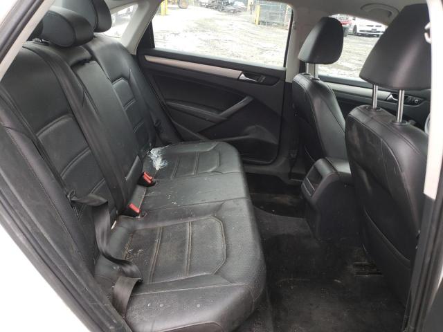 Photo 6 from auction – 2014 VOLKSWAGEN PASSAT S with VIN 1VWAT7A3XEC107590