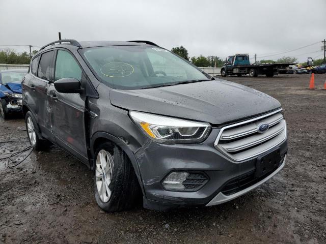 FORD ESCAPE SE 2017 with VIN 1FMCU9G91HUA67555 - Photo from auction