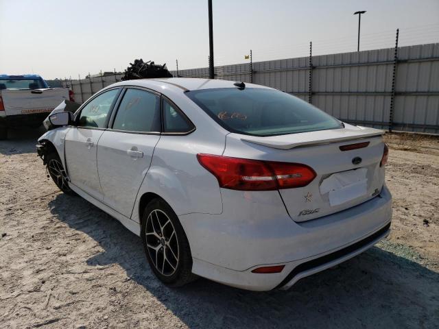 Photo 3 from auction – 2016 FORD FOCUS SE with VIN 1FADP3F26GL273787