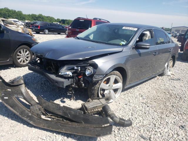 Photo 2 from auction – 2015 VOLKSWAGEN PASSAT S with VIN 1VWAT7A30FC112122