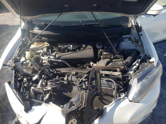 Photo 7 from auction – 2015 NISSAN ROGUE S with VIN 5N1AT2MT0FC889848