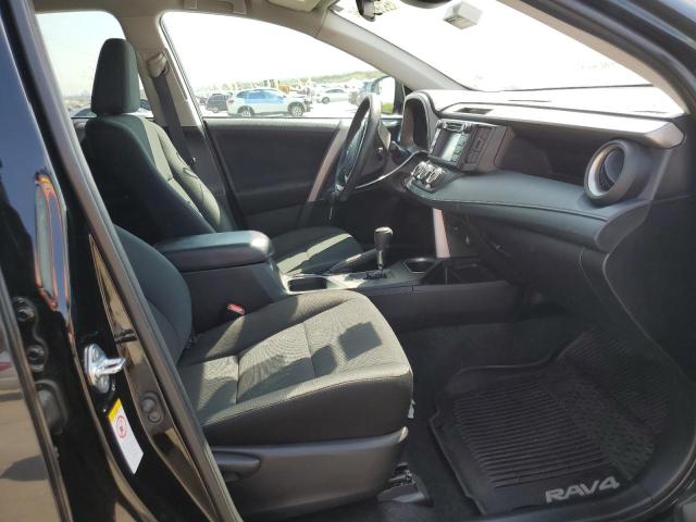Photo 5 from auction – 2018 TOYOTA RAV4 LE with VIN 2T3BFREV1JW781902
