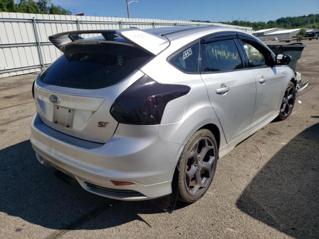 Фото 4 с аукциона – 2013 FORD FOCUS ST с VIN 1FADP3L96DL255013